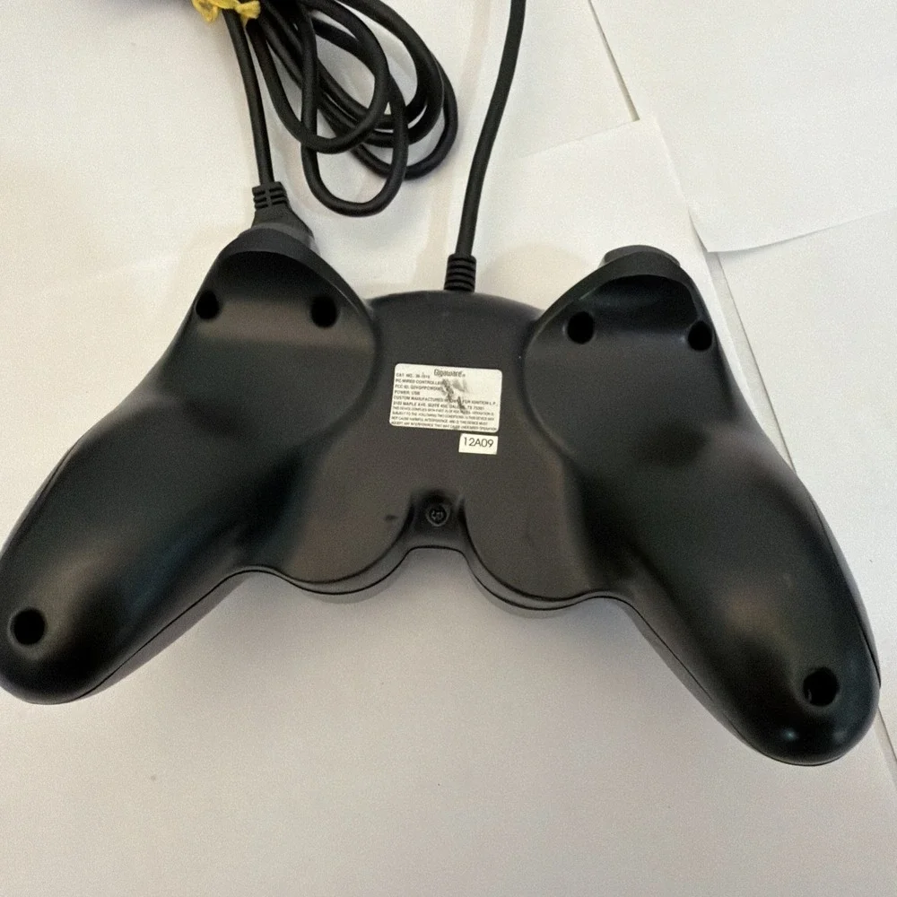 Lot (6) USB Wired Controllers PS3 Nyko Gigaware RadioShack Afterglow Untested